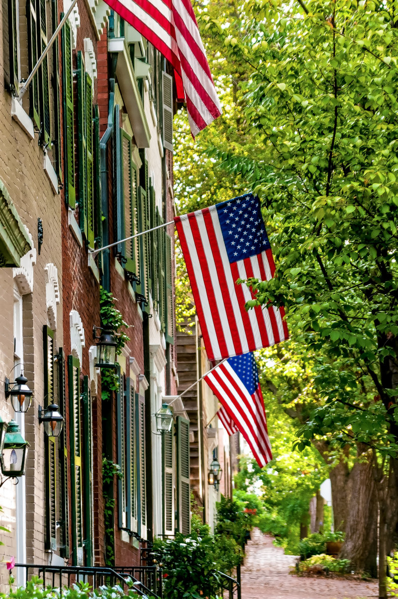 flags in Alexandria, Virginia